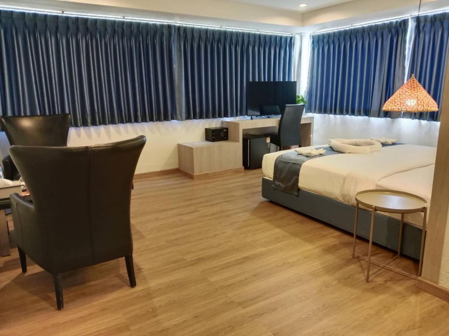 Eastique Hotel Koh Chang Трат Екстериор снимка