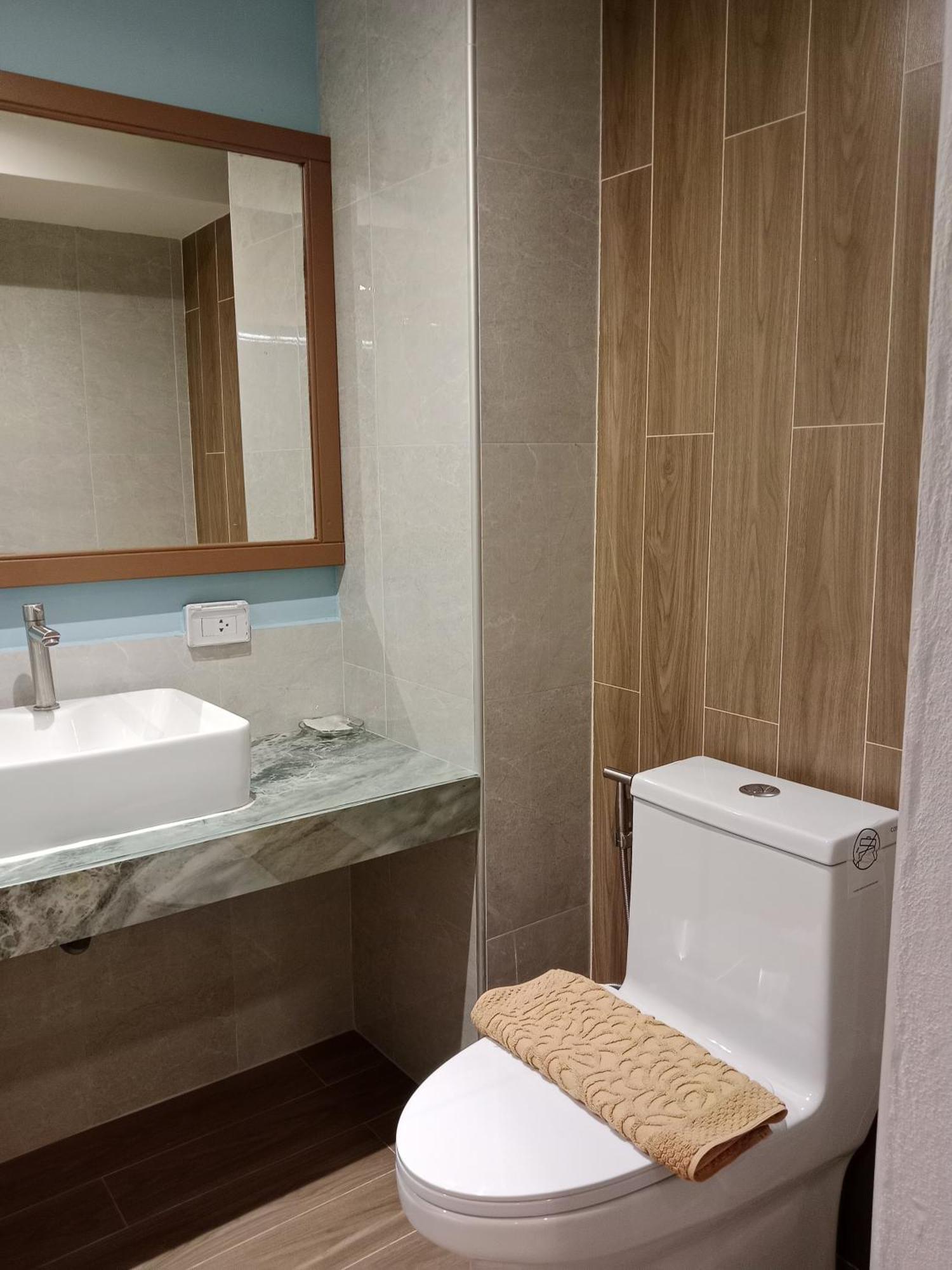 Eastique Hotel Koh Chang Трат Екстериор снимка
